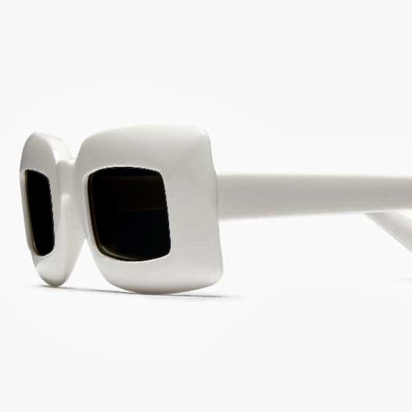 MICHAEL KORS St. Tropez Sunglasses main image 5
